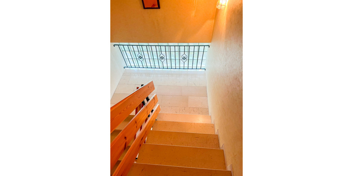 Mehrfamilienhaus, Wohnhaus Gütersloh Innenstadt - 8 Zimmer, 250 m&sup2;, 395.000&euro; | Angebot:25708857