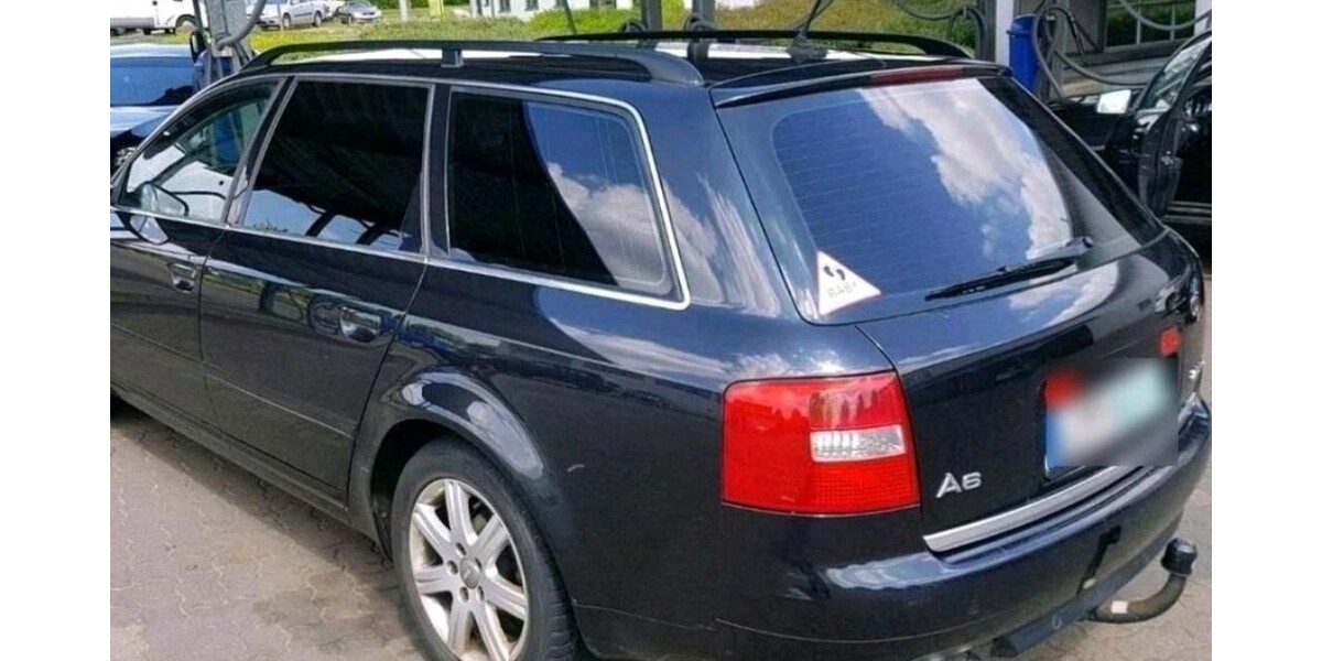 Audi A6 385.000 km 2.600 &euro; Detmold 32756