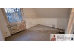 GT: Geräumige 2-Zimmer-Wohnung mit Loggia und modernisiertem Bad im 2-Familienhaus