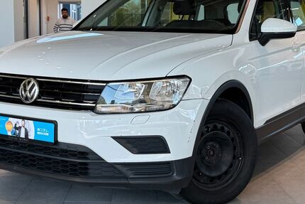 VW Tiguan 219.500 km 9.495 &euro; Herford 32052