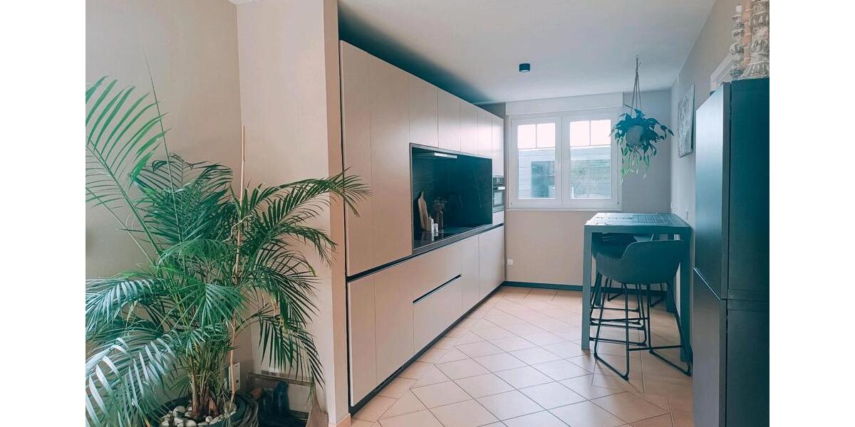 Reihenhaus Steinhagen - 4 Zimmer, 183 m&sup2;, 1.650&euro; | Angebot:25647278