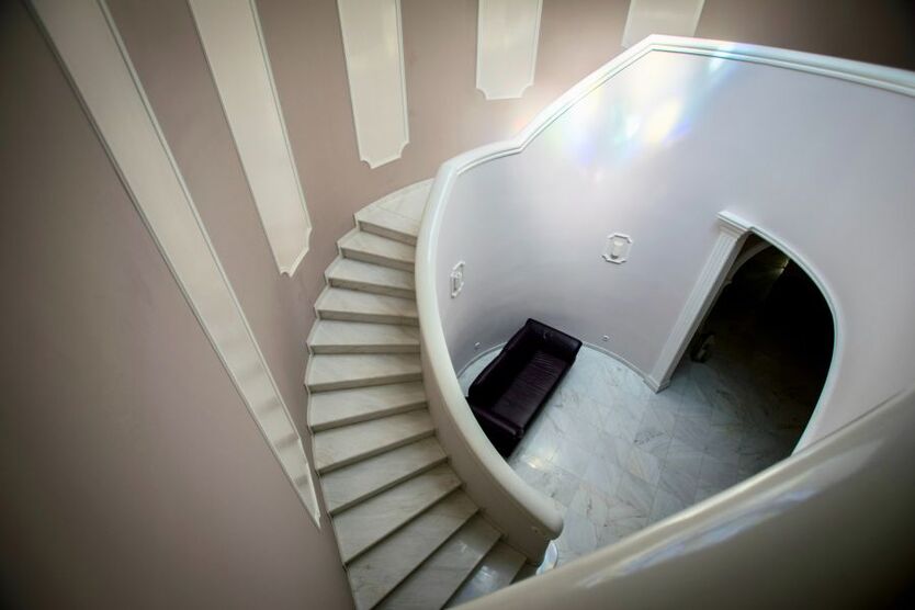 Provisionsfrei* Luxus-Villa mit einzigartigem diskretem parkähnlichem Anwesen von privat! 14 zimmer