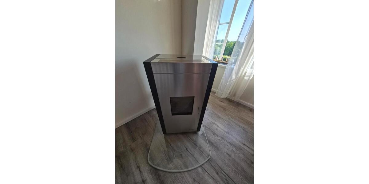 Einfamilienhaus Lemgo - 8 Zimmer, 300 m&sup2;, 720.000&euro; | Angebot:26951720