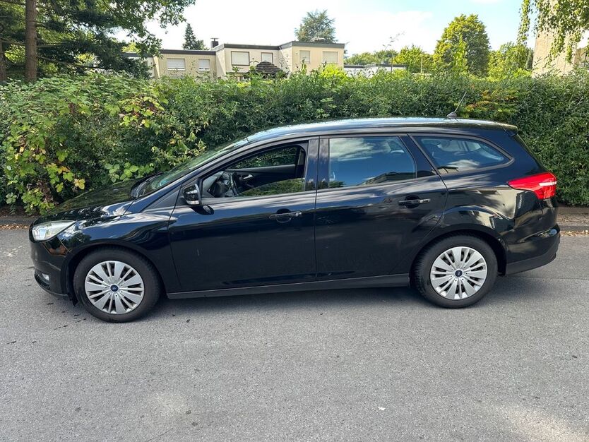 Ford Focus 140.000 km 7.999 € Herzebrock 33442
