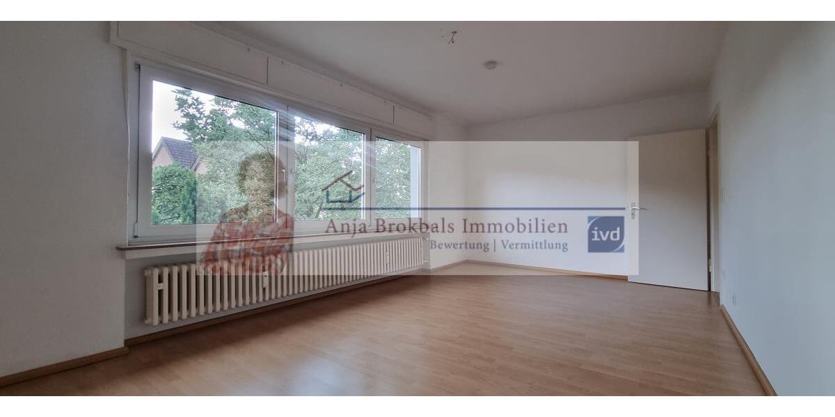 Gütersloh Nähe Miele: 2-Familienhaus mit 8 Garagen_provisionsfrei für Käufer - Zweifamilienhaus Gütersloh Kattenstroth | Angebot:16242774