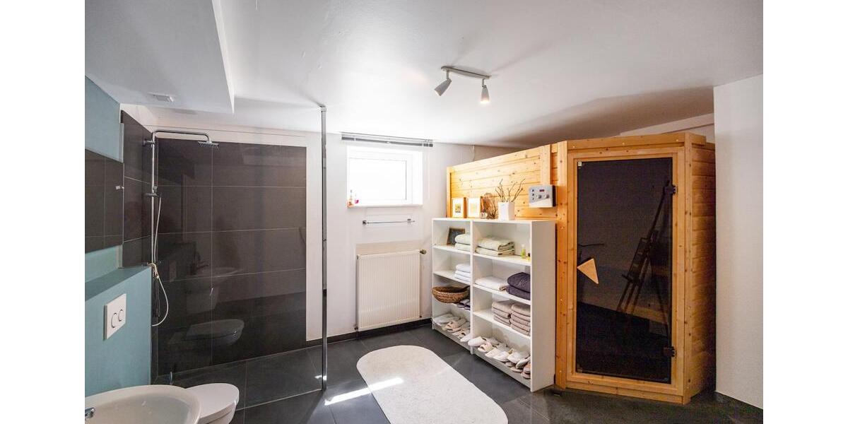 Einfamilienhaus Bad Salzuflen Biemsen-Ahmsen - 9 Zimmer, 149 m&sup2;, 645.000&euro; | Angebot:26823903