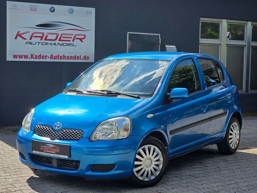 Toyota Yaris 200.000 km 3.800 € Paderborn 33104