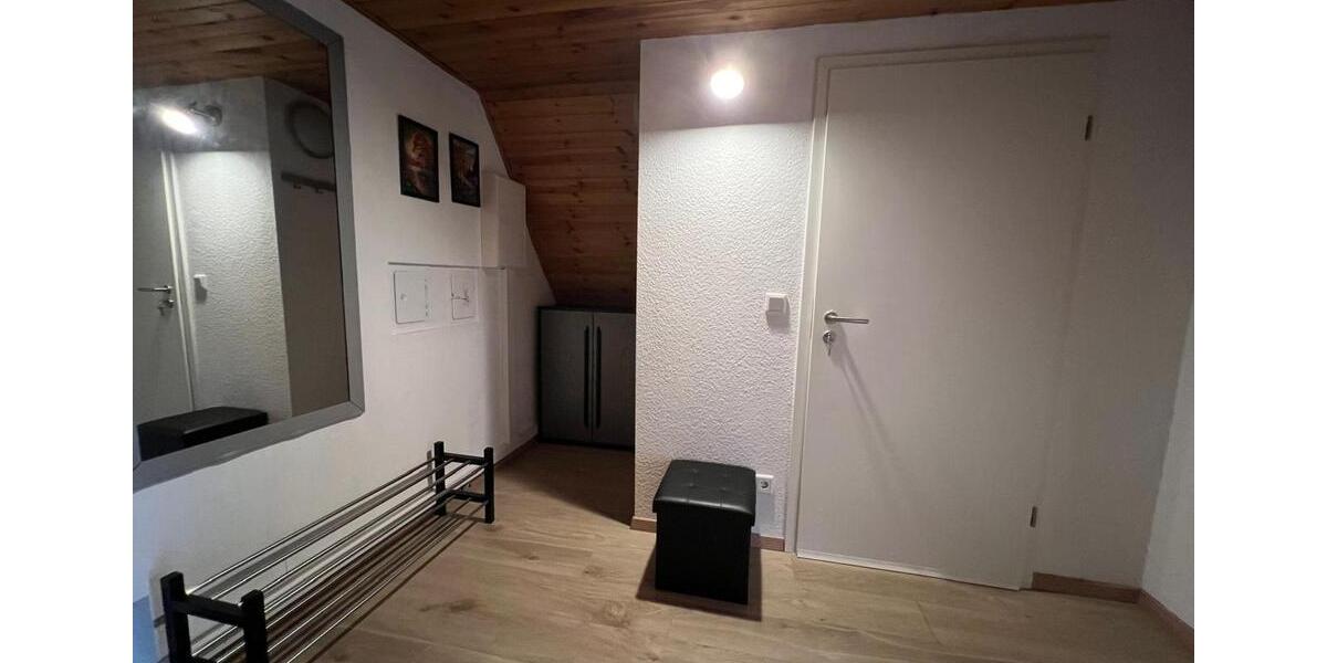 Dachgeschoßwohnung Bielefeld Heepen - 2 Zimmer, 60 m&sup2;, 600&euro; | Angebot:26351649