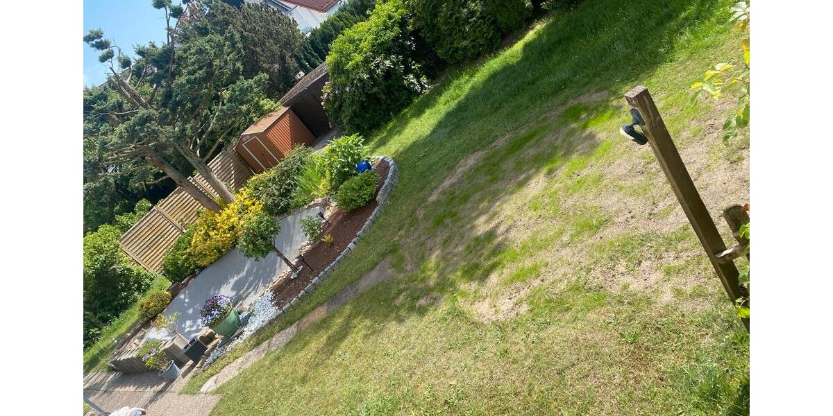 Erdgeschoßwohnung Bielefeld Brackwede - 4 Zimmer, 93 m&sup2;, 1.050&euro; | Angebot:26446380