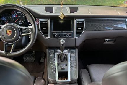 Porsche Macan 220.000 km 22.999 &euro; Bielefeld 33602