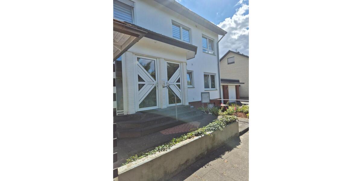 Mehrfamilienhaus, Wohnhaus Gütersloh Isselhorst - 9 Zimmer, 230 m&sup2;, 320.000&euro; | Angebot:24978040