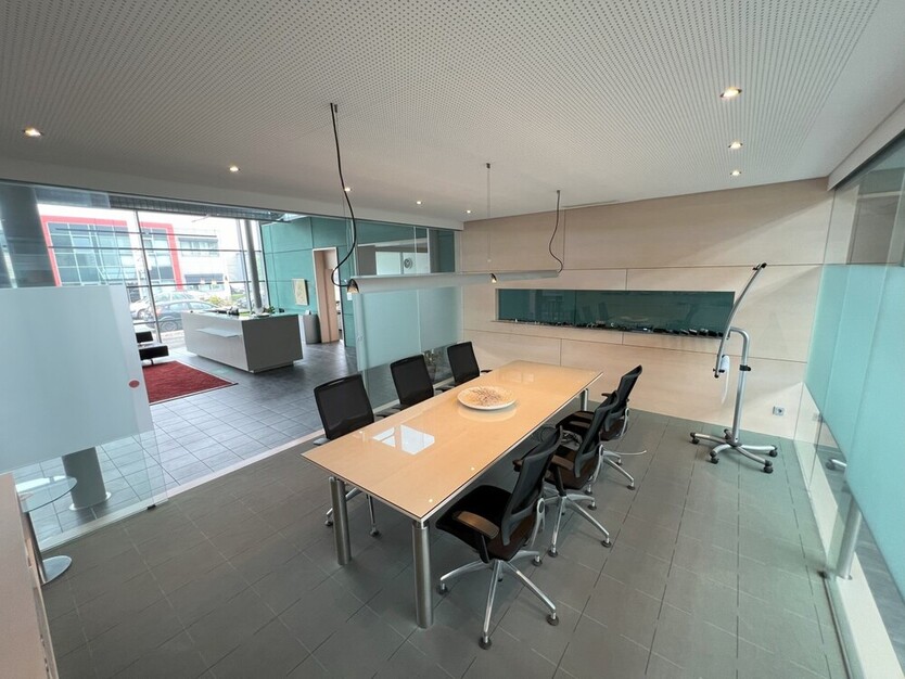 Lager-Produktionsanlage mit Büro in Lübbecke zimmer