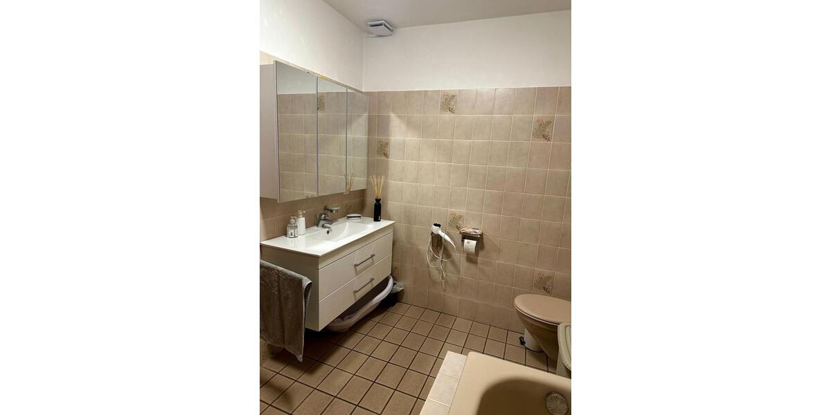 Reihenhaus Vlotho - 5 Zimmer, 160 m&sup2;, 360.000&euro; | Angebot:26478869