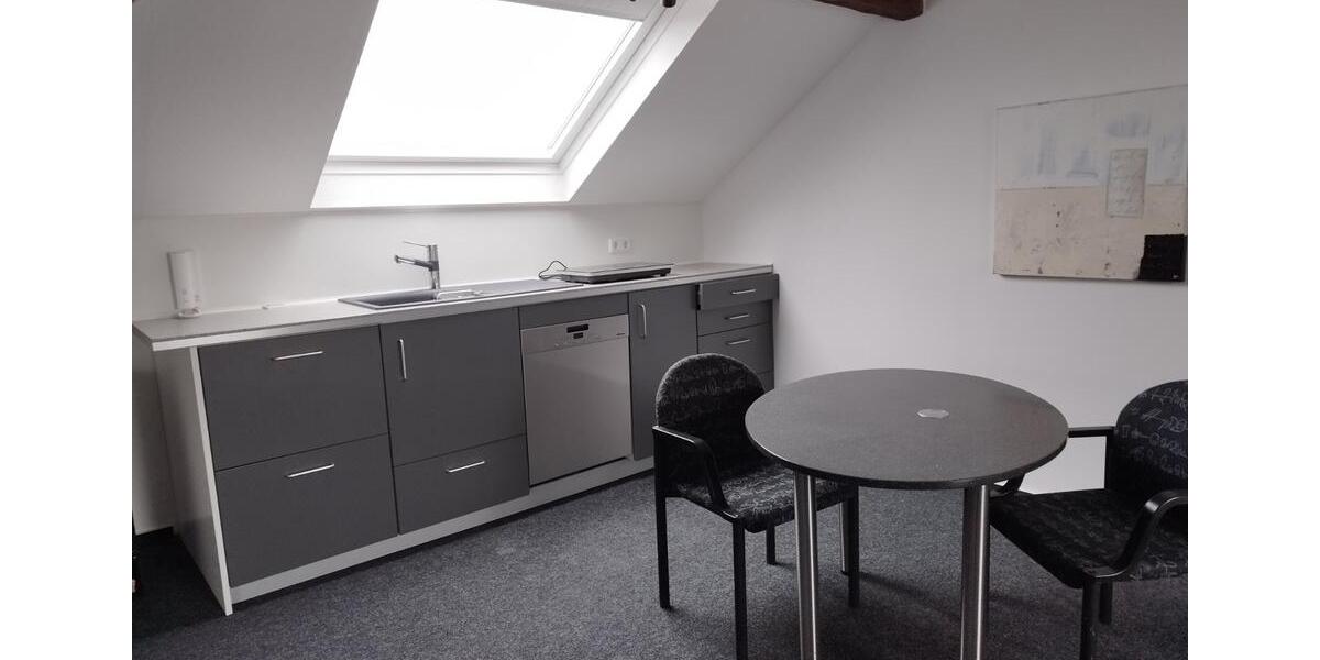 Dachgeschoßwohnung Bad Oeynhausen - 1 Zimmer, 50 m&sup2;, 690&euro; | Angebot:25362203