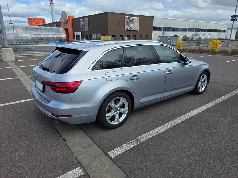 Audi A4 Avant 89.000 km 25.000 € Halle 33790
