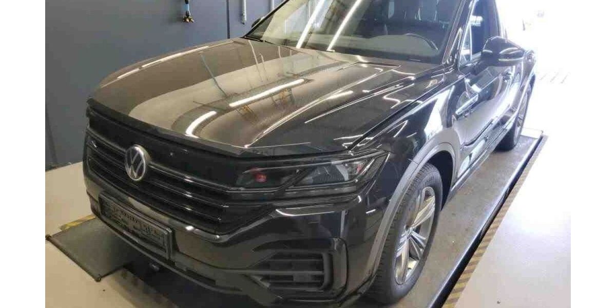 VW Touareg 47.589 km 52.445 &euro; Schloß Holte-Stukenbrock 33758