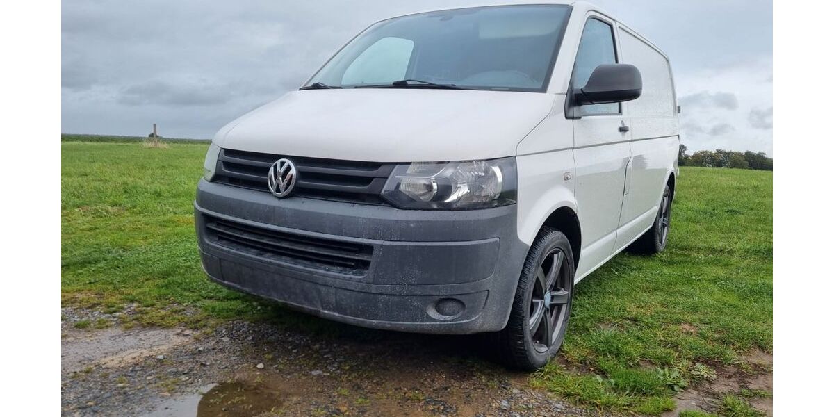 VW T5 Transporter 212.500 km 9.700 &euro; Rödinghausen 32289