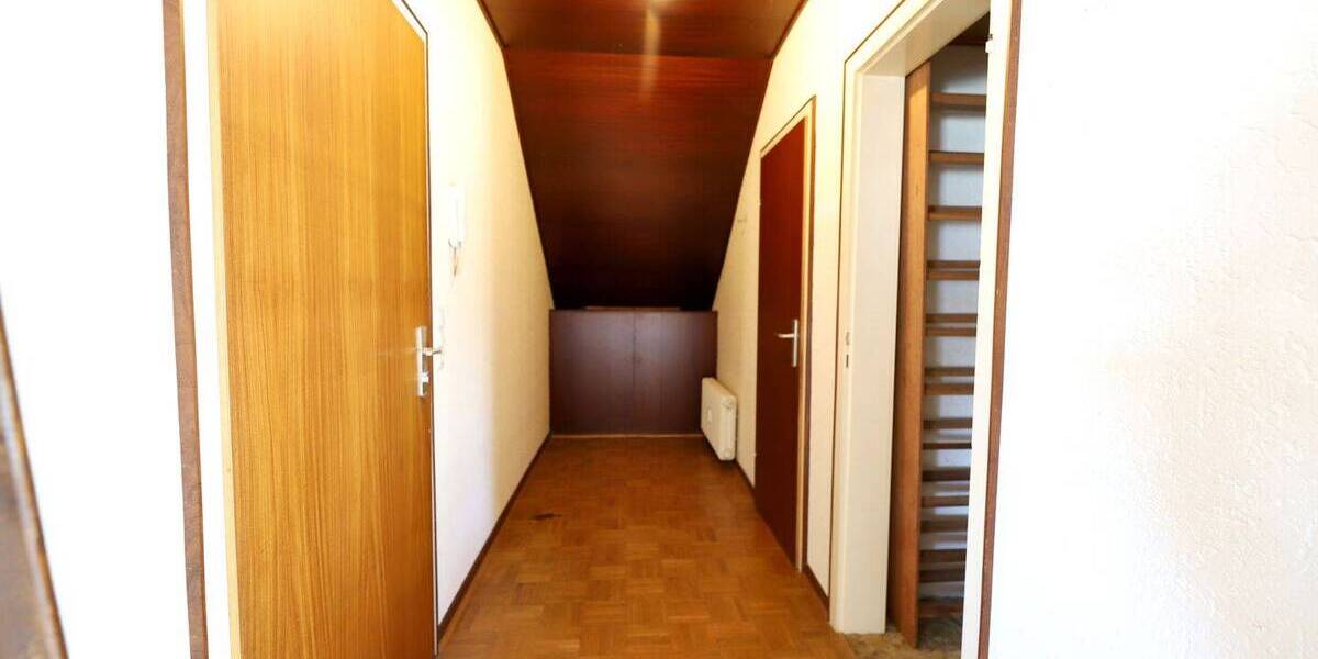 Etagenwohnung Bad Salzuflen / Wüsten Wüsten - 4 Zimmer, 86 m&sup2;, 120.000&euro; | Angebot:26909530