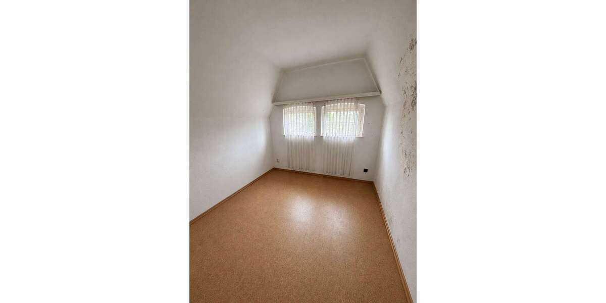 Denkmalgeschützte Fabrikantenvilla an der Weser Parkgrundstück mit drei zusätzlichen Bauplätzen - Villa Vlotho | Angebot:27254373