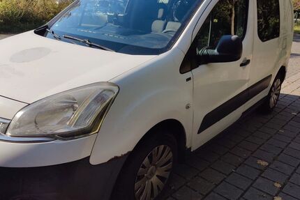 Citroen Berlingo 207.000 km 3.200 € Hiddenhausen 32120