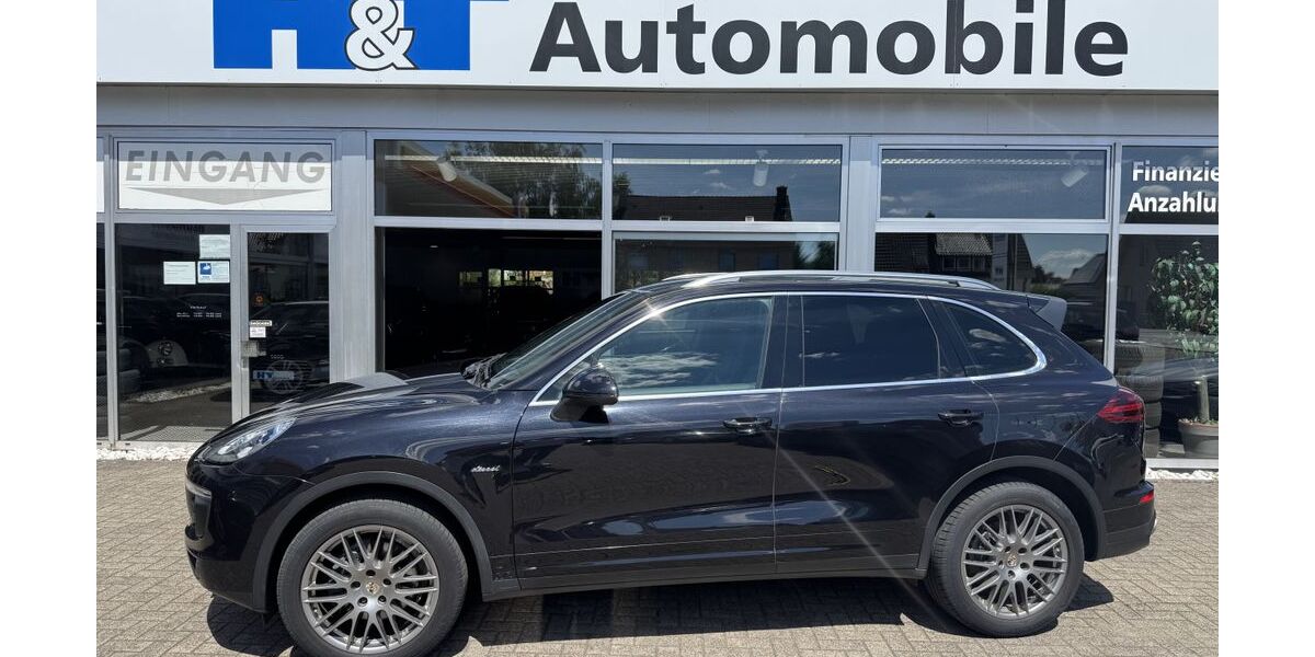 Porsche Cayenne 153.000 km 28.950 &euro; Bielefeld 33649