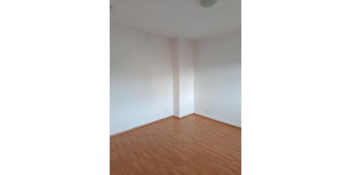 Etagenwohnung Bielefeld Mitte - 4 Zimmer, 86 m&sup2;, 750&euro; | Angebot:24829744