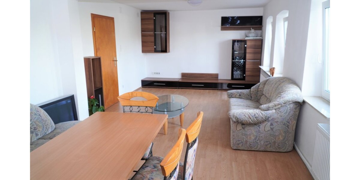 Ideal für Großfamilien! Gepflegtes 2 Familienhaus mit großem Grundstück ca. 2000 m² 9 zimmer