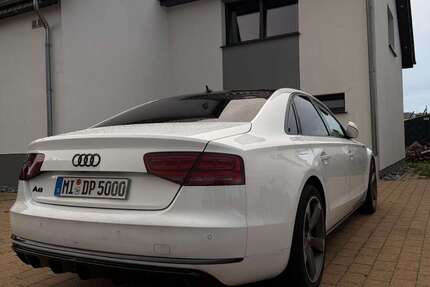 Audi A8 174.000 km 23.990 &euro; Bad Oeynhausen 32549