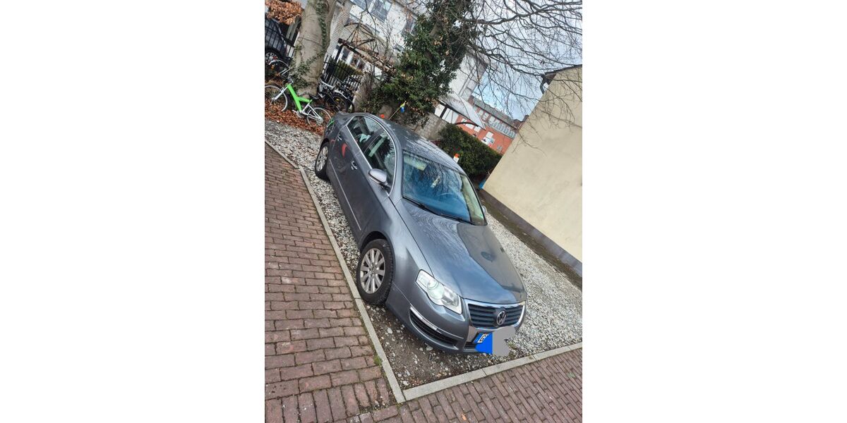 VW Passat 269.000 km 2.450 &euro; GUTERSLOH 33330