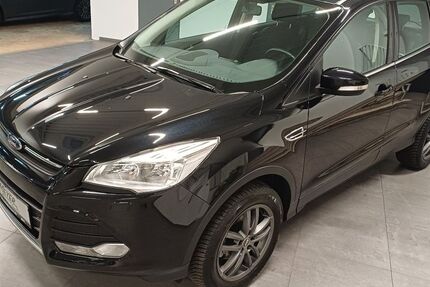 Ford Kuga 100.691 km 10.950 &euro; Bad Oeynhausen 32547