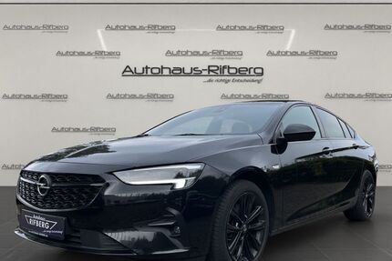 Opel Insignia 105.000 km 18.890 € Detmold 32758