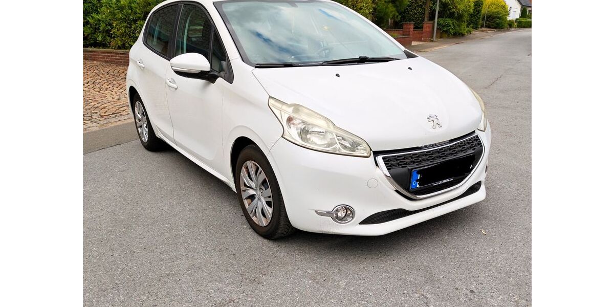 Peugeot 208 115.500 km 4.200 &euro; Gütersloh 33334