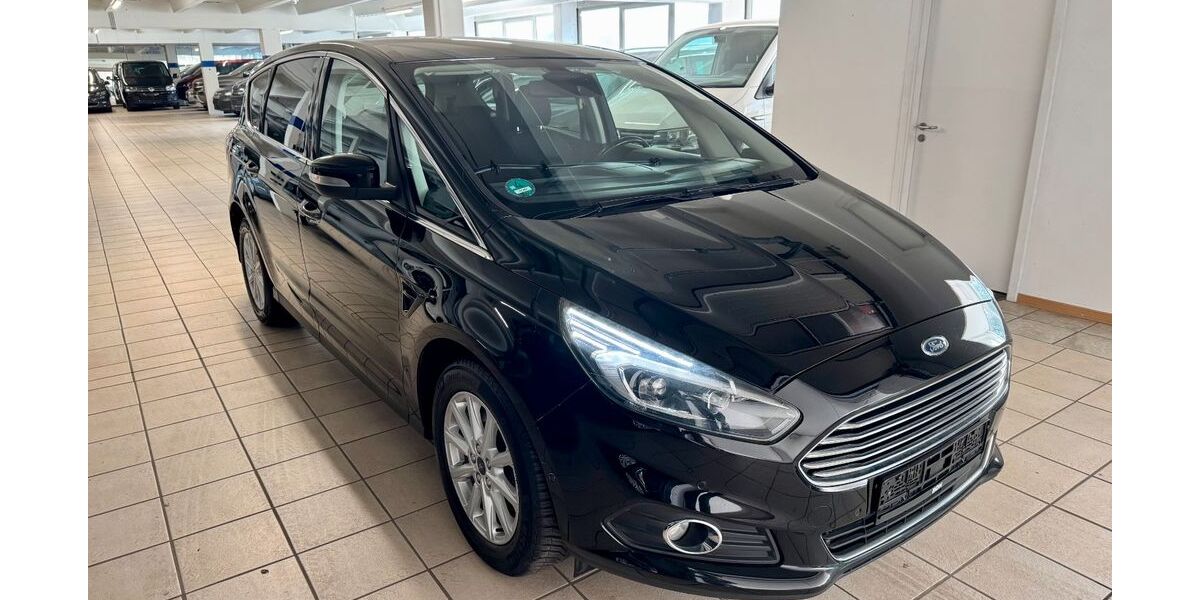 Ford S-Max 171.500 km 10.499 &euro; Bielefeld 33613