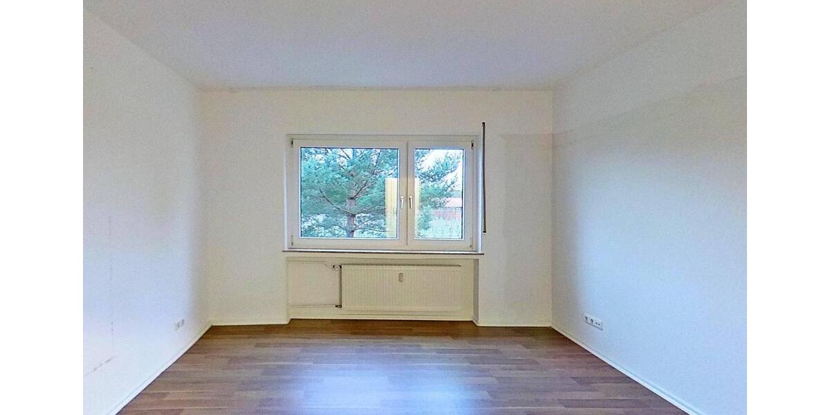 Geräumige 3-Zimmer-Wohnung mit BALKON und Tageslichtbad 3 zimmer