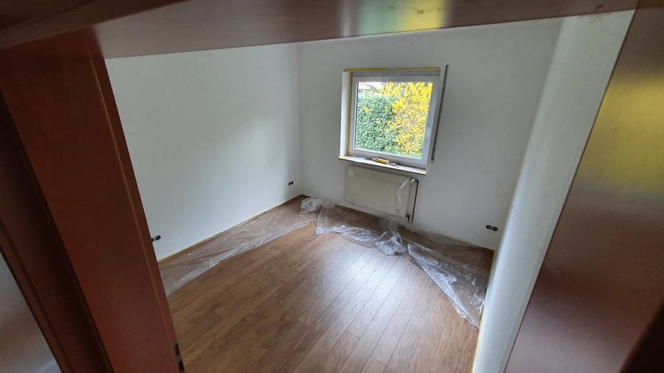 Idyllische Haushälfte, Erdgeschoß, Keller, Terasse, Garten 2 zimmer