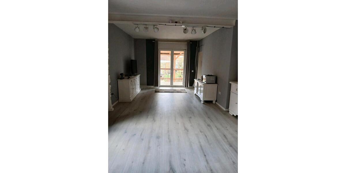 Einfamilienhaus Versmold - 12 Zimmer, 284 m&sup2;, 415.000&euro; | Angebot:25637235