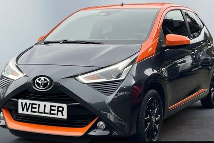 Toyota Aygo (X) 64.200 km 11.649 &euro; Herford 32049