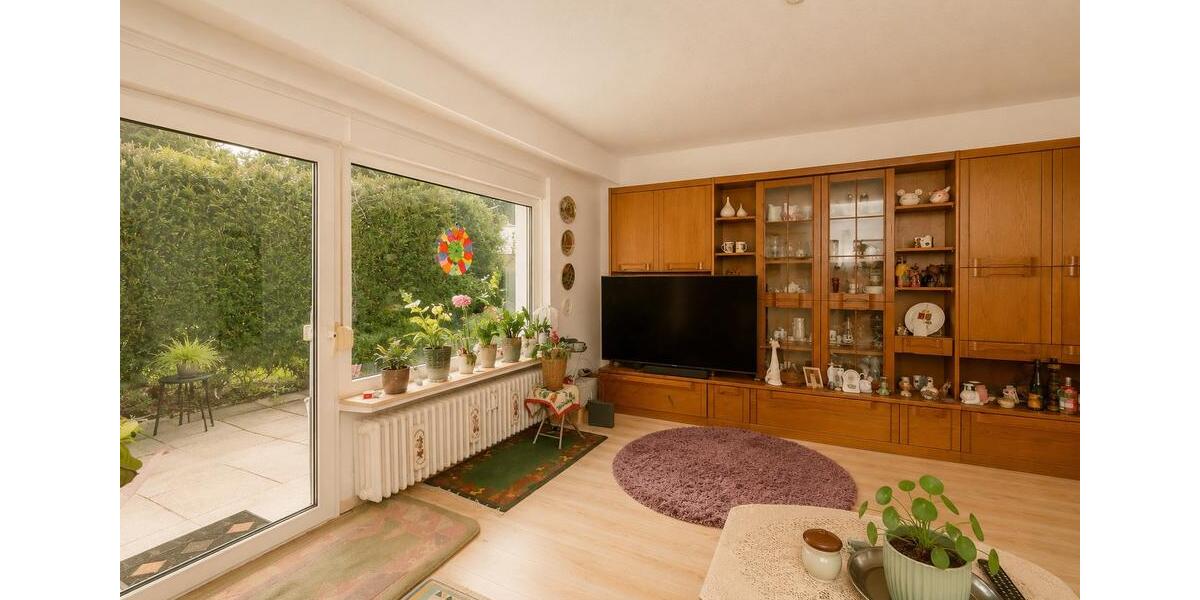 Erdgeschoßwohnung Detmold - 5 Zimmer, 114 m&sup2;, 220.000&euro; | Angebot:27096120
