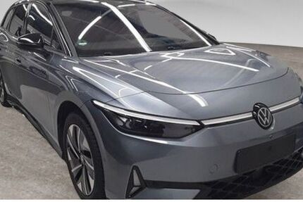 VW ID.7 13.684 km 51.390 &euro; Lemgo 32657