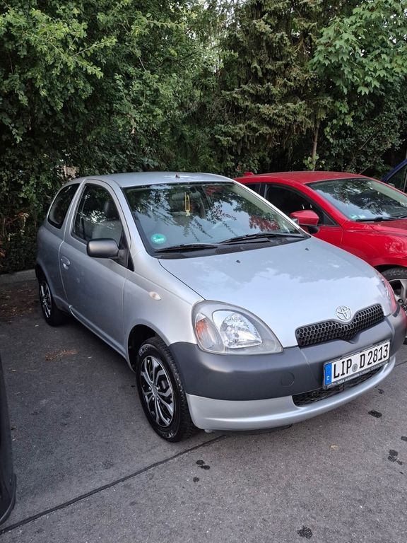 Yaris