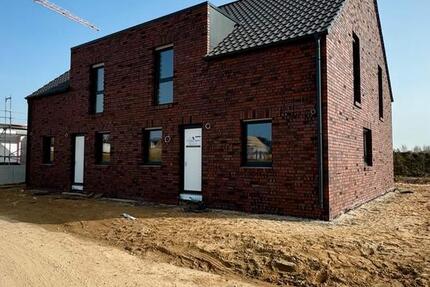 Haus Melle - 4 Zimmer, 120 m&sup2;, 1.500&euro; | Angebot:25401660