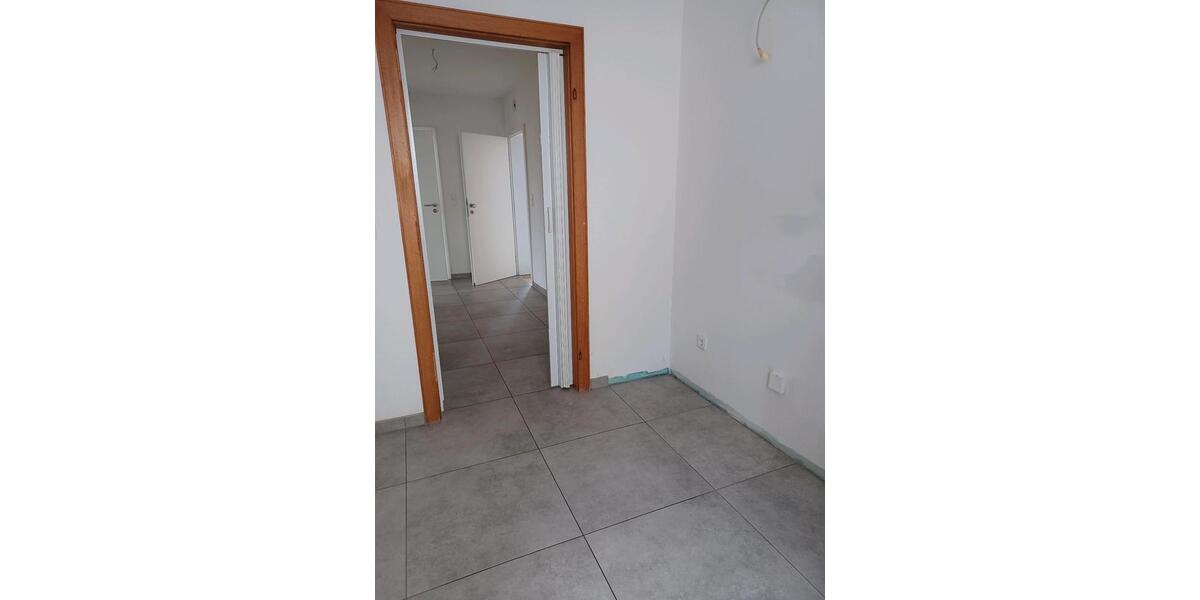 Etagenwohnung Detmold Hakedahl - 3 Zimmer, 62 m&sup2;, 866&euro; | Angebot:25988585