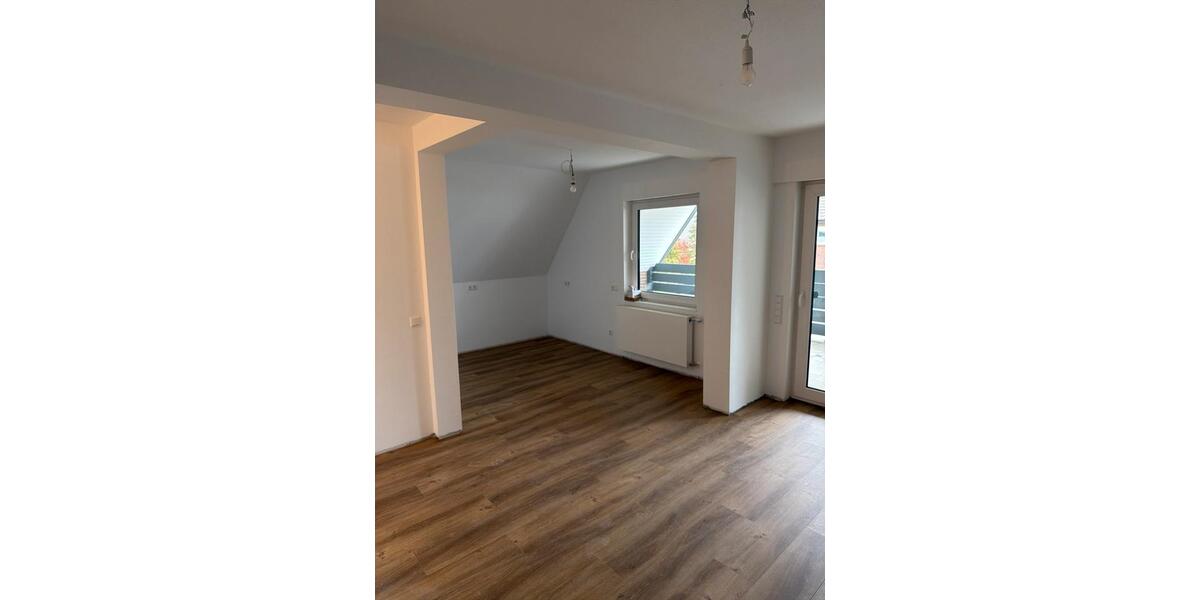 Dachgeschoßwohnung Herzebrock-Clarholz Clarholz - 3 Zimmer, 76 m&sup2;, 760&euro; | Angebot:25143750