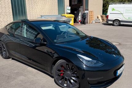 Tesla Model 3 21.000 km 35.800 &euro; Leopoldshöhe 33818