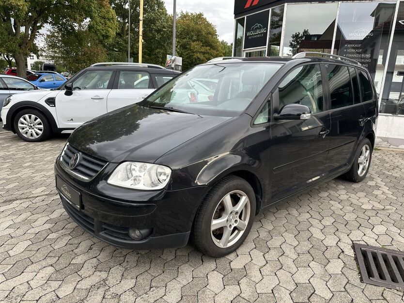 VW Touran 270.079 km 1.890 € Bad Salzuflen 32105