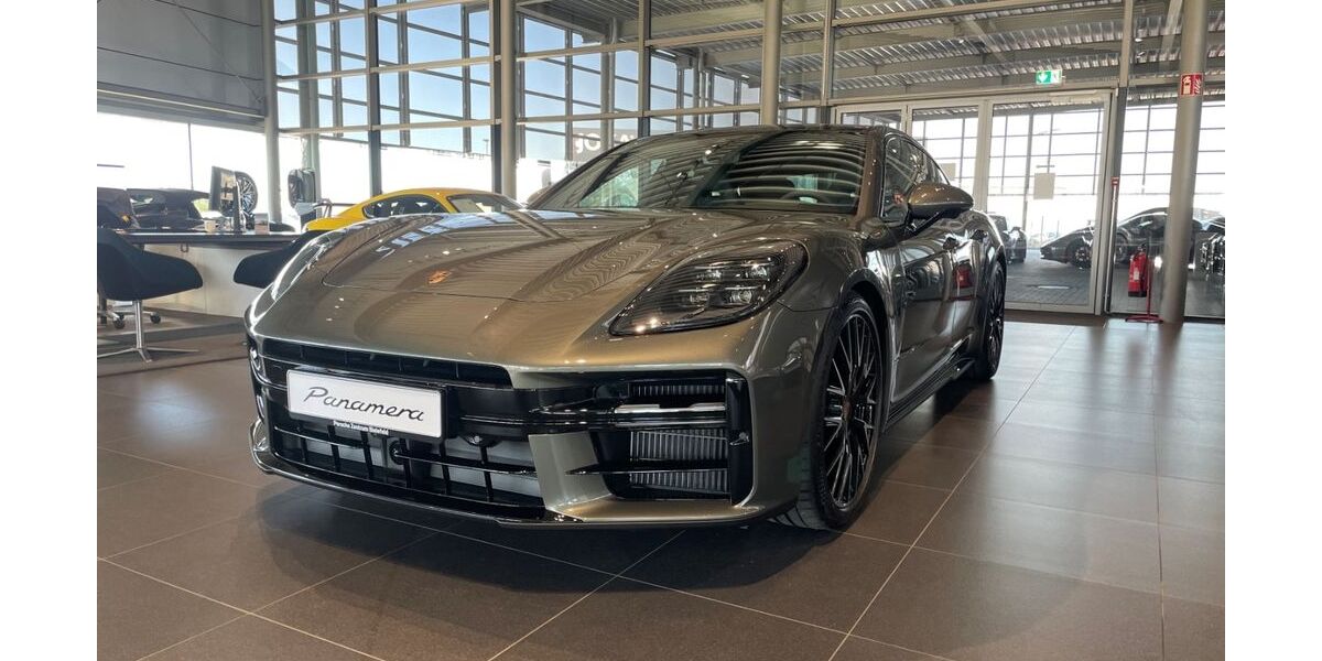 Porsche Panamera 4.900 km 179.900 &euro; Bielefeld 33719