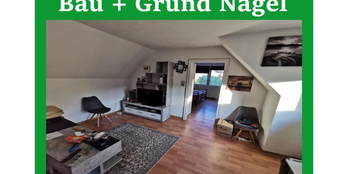 Etagenwohnung mit sep. Eingang, Balkon, Garage etc. in zentraler Lage 2 zimmer