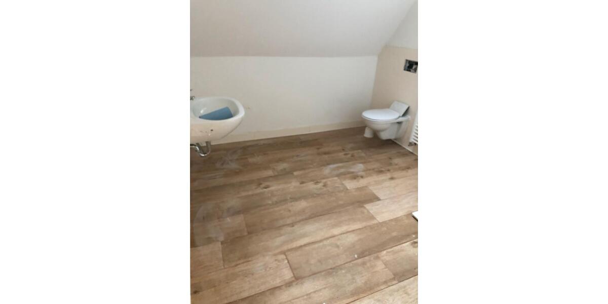 Maisonettenwohnung Bad Salzuflen - 4 Zimmer, 140 m&sup2;, 300.000&euro; | Angebot:25634498