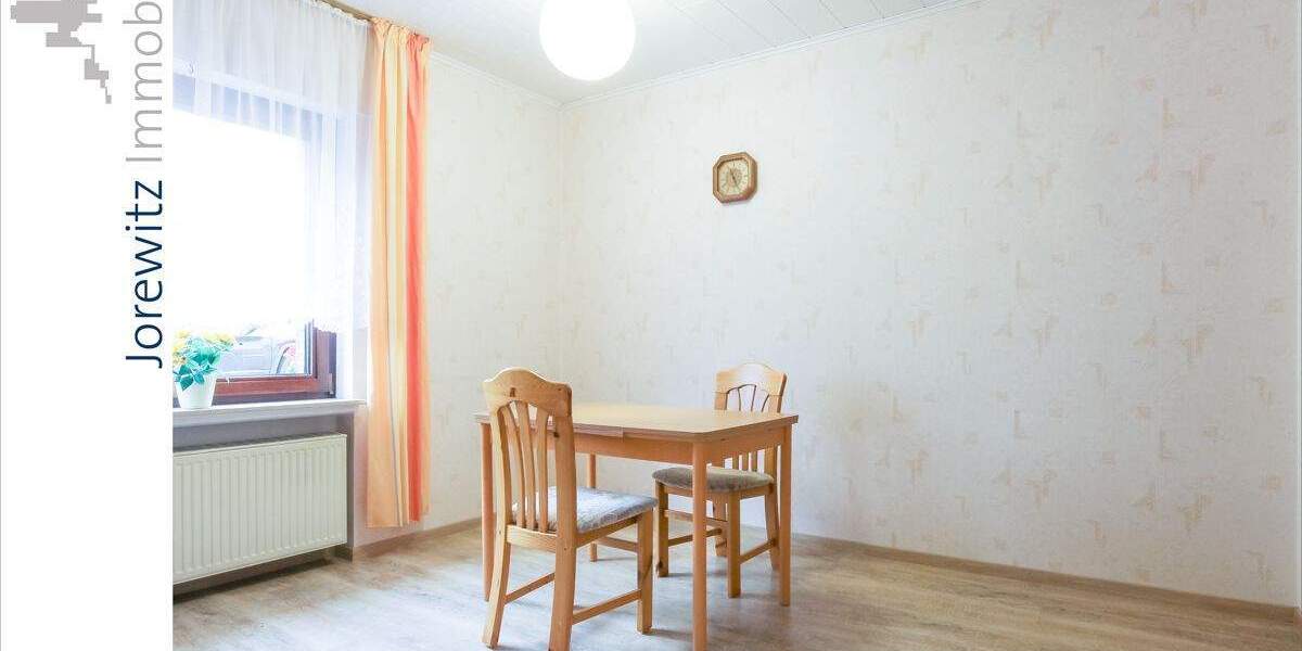 Einfamilienhaus Bielefeld Jöllenbeck - 9 Zimmer, 257 m&sup2;, 685.000&euro; | Angebot:25734214