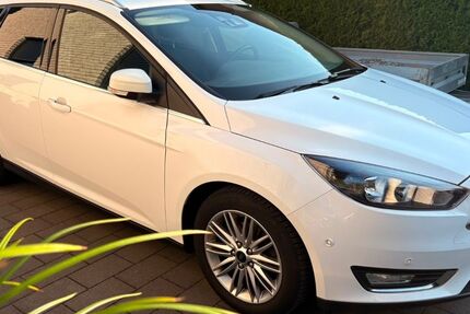Ford Focus 106.000 km 9.100 &euro; Oerlinghausen 33813